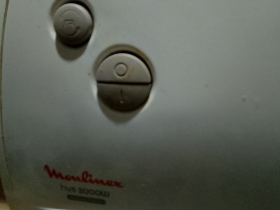 М'ясорубка Moulinex hv8 2000 Вт