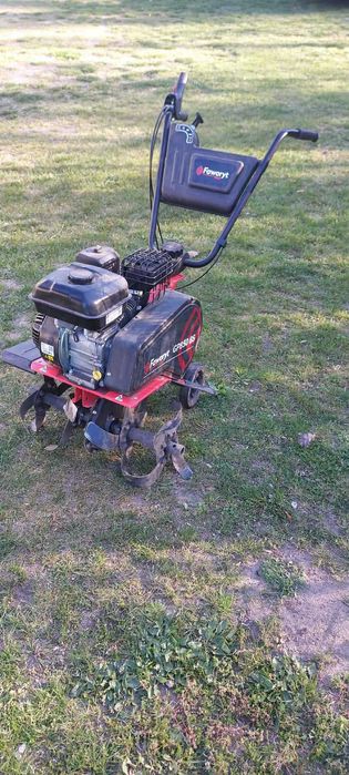 Glebogryzarka spalinowa