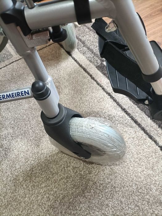 Wózek inwalidzki VERMEIREN aluminiowy nowy nieużywany