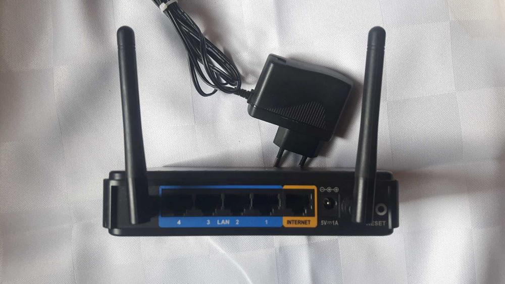 Router D-Link DIR-615