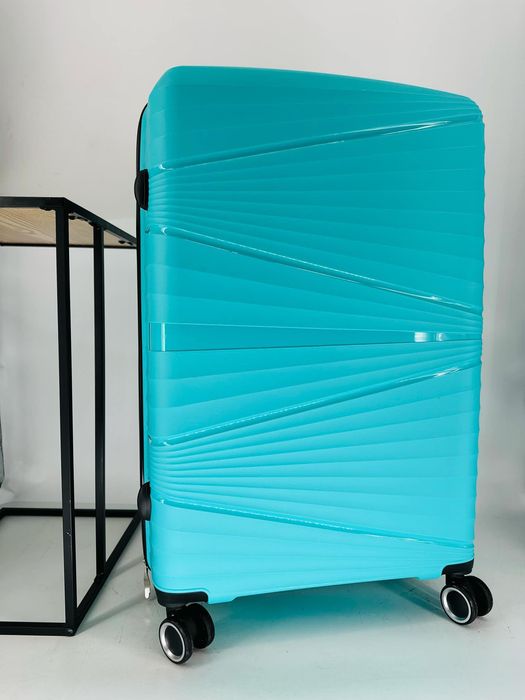 Nowa średnia walizka podróżna gumowa torba