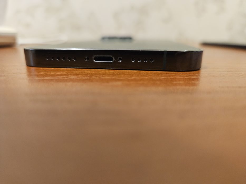 iPhone 13 pro max по запчастям, разборка