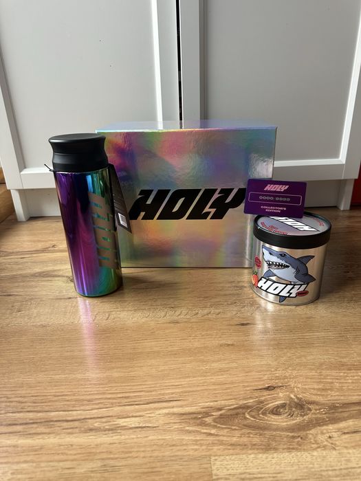 Box kolekcjonerski Holy Shark Energy