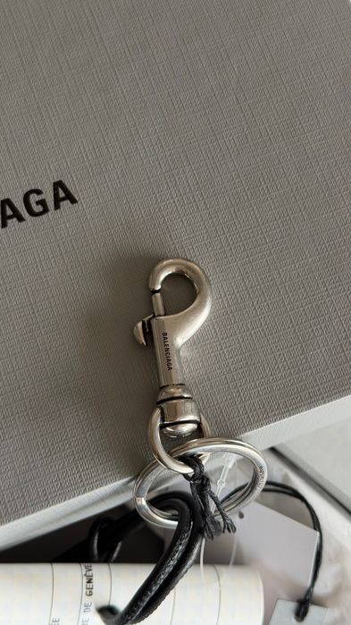 Sprzedam oryginalny brelok / charm Balenciaga “Tickets”