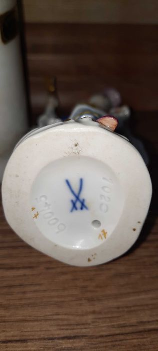 Статуэтка "Певица "из серии Galante Kapelle Meissen F. E. Meyer