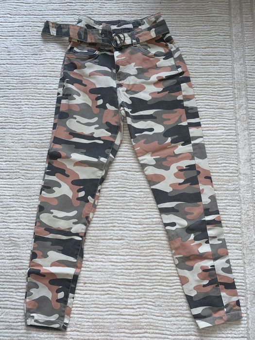 Джинси Bershka