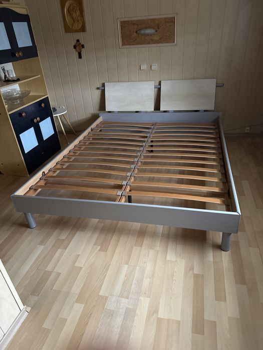 Sprzedam łóżko sypialne