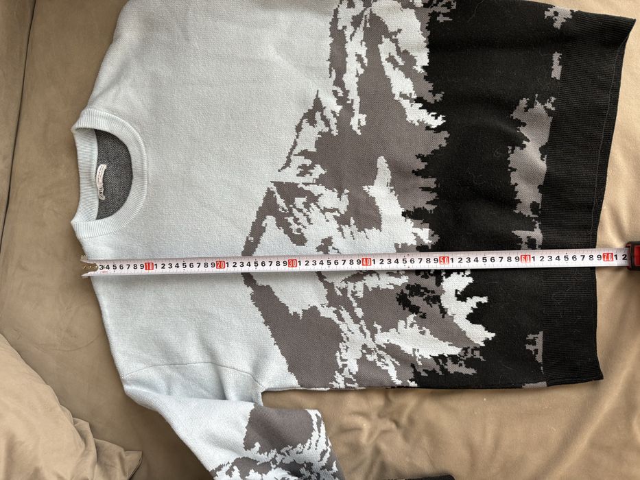 светр Zara розмір М лижний