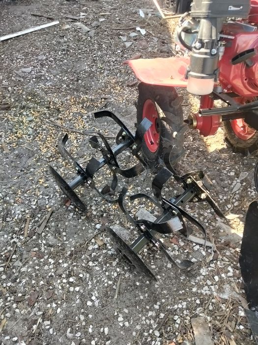 Motocultivador novo