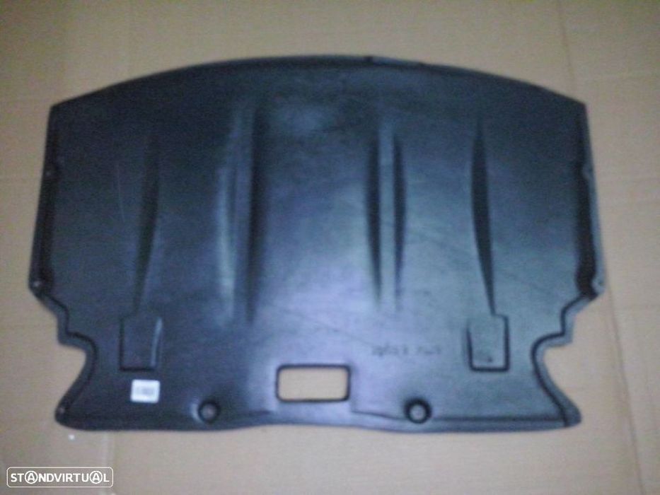 forra plástica Bmw Serie 5 E60 e E61 ( NOVA )