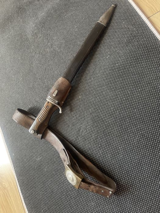 Bagnet pruski S98/05 liść  komplet z pasem i żabką
