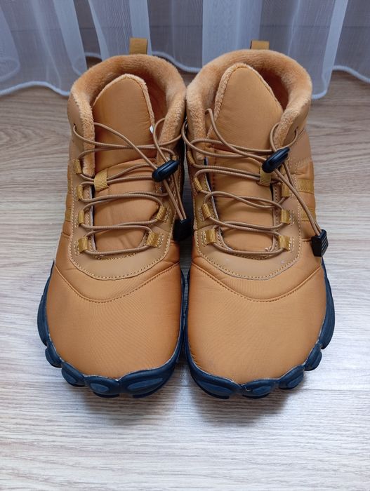 Продам зимові чоловічі черевики