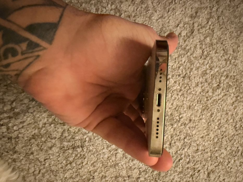 Iphone 13 pro max dourado