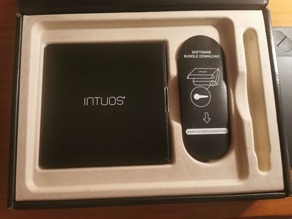 Wacom Intuos art creative pen