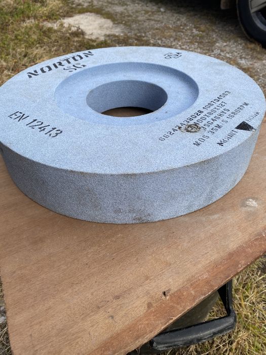 Mó Norton para rectificadora