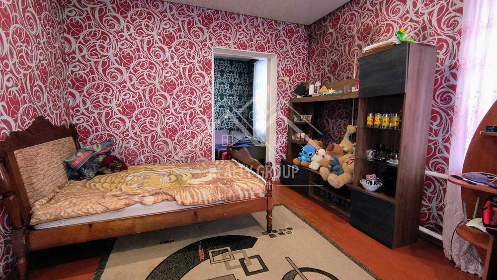 Продам будинок у ЦМ рн  вул. Мерецькова