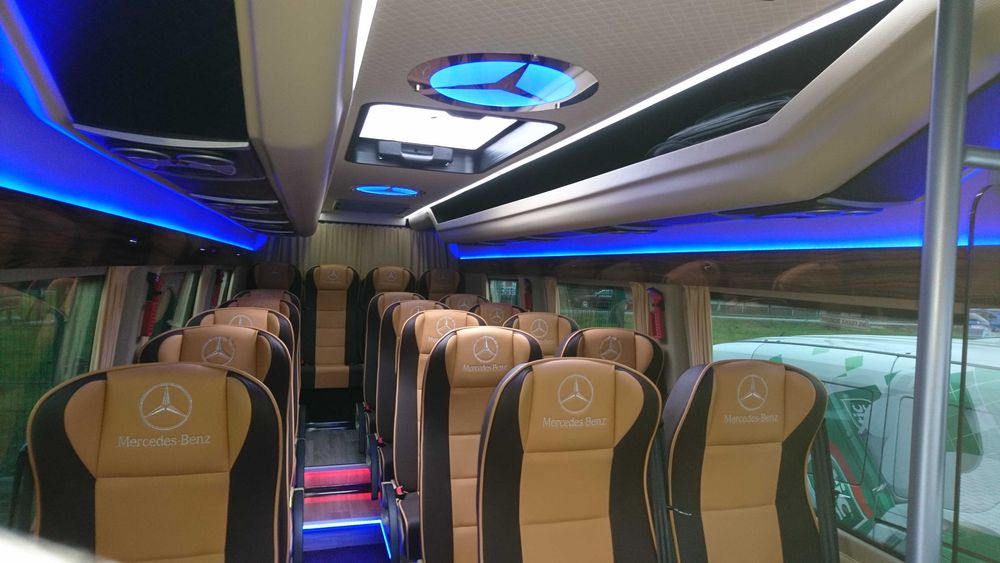 Wynajem busa z kierowcą, autobusu/ przewóz osób/ transfery.