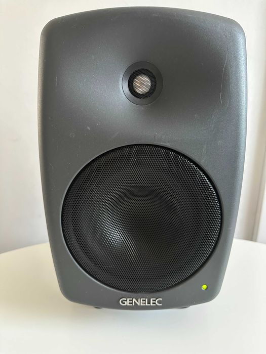 Monitor Genelec 8040a