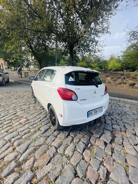 Продаю мітсцбіші міраж