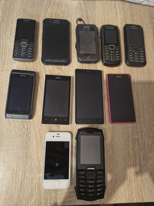 Sprzedam telefony