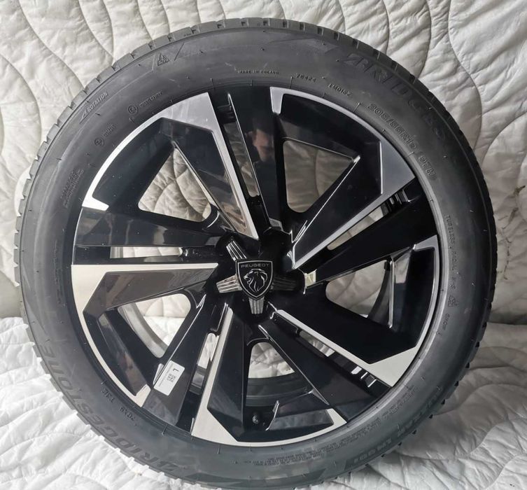4x koła zimowe Peugeot 408 Citroen C5 X DS 4 DS 7 205/55R19 nowe zima