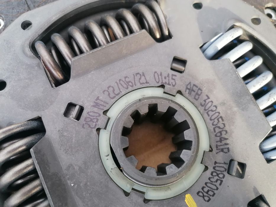 Renault Master 3 lll 2.3 dci Sprzegło tarcz docisk nowe