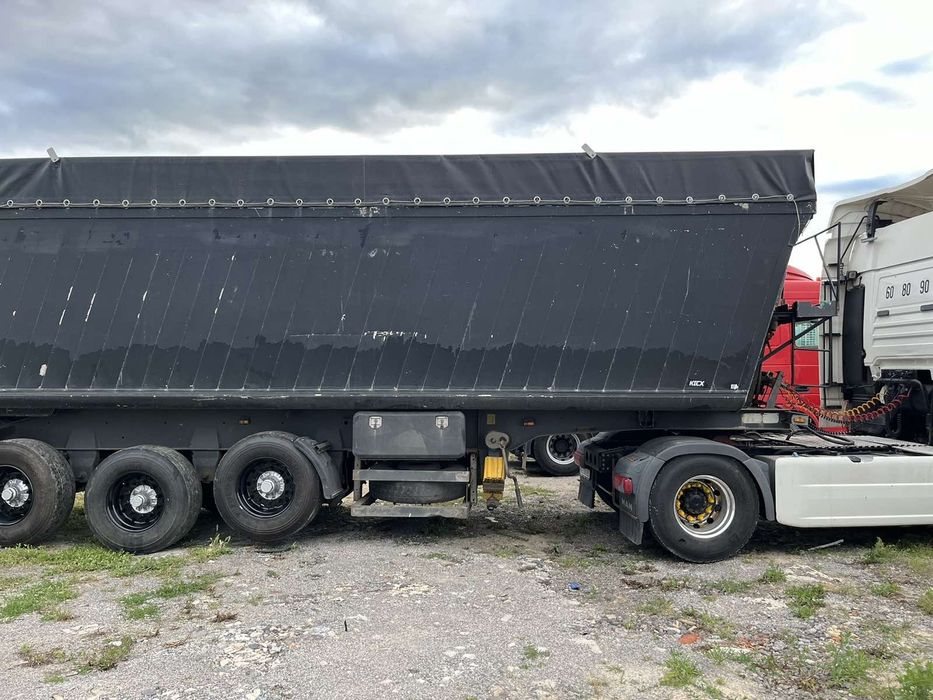 Самоскид SCHMITZ 49 кубів