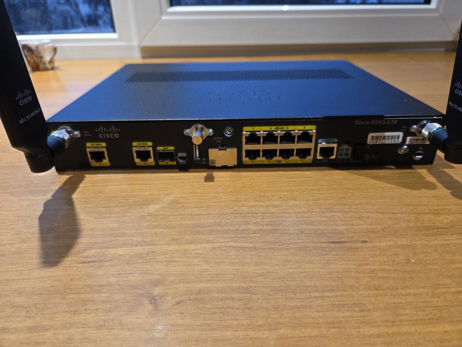 Router Cisco 899g-lte C899G-LTE-GA-K9 V01