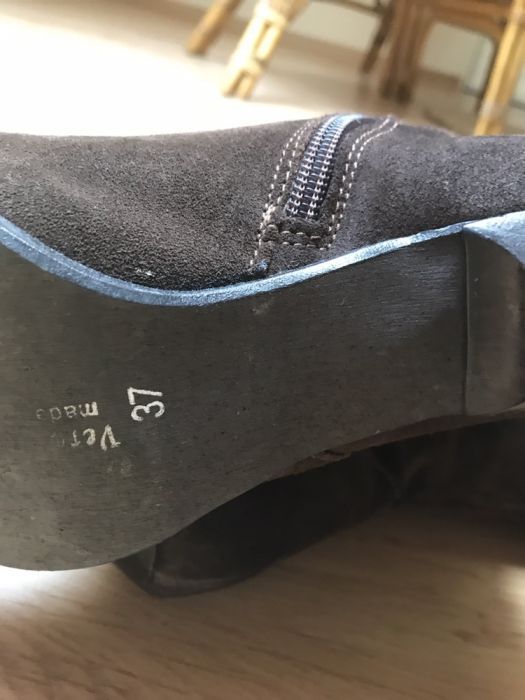 Kozaki skórzane zamszowe 37 Venezia