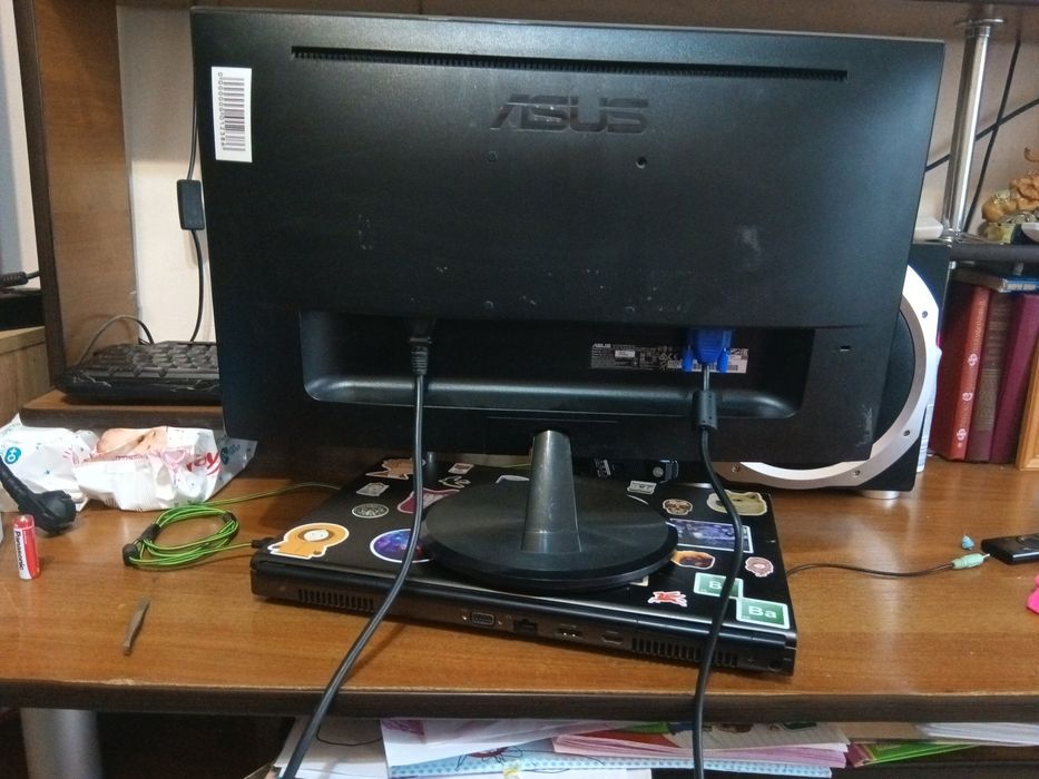 Монитор Asus 21.5