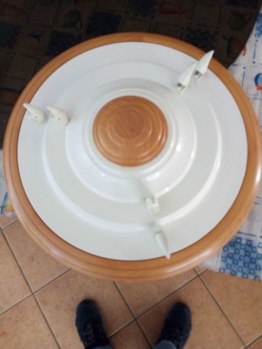 Candeeiro com duas lampadas