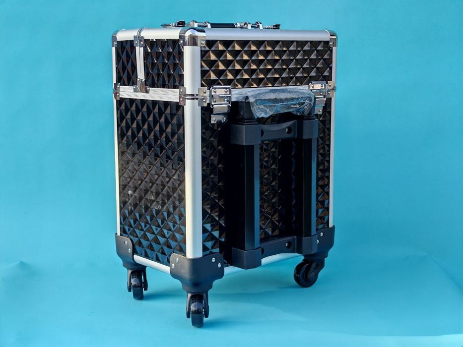 Косметологический многофункциональный косметический кейс  из ПВХ и алю