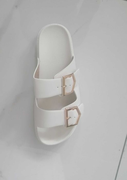 Klapki damskie białe r. 38