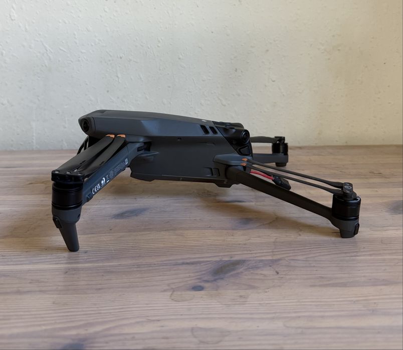 Тушка дрон Dji mavic 3 +пульт