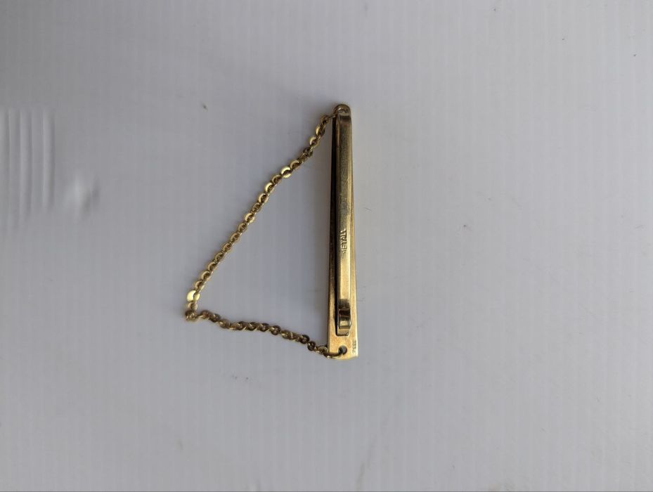 Запонка для галстука