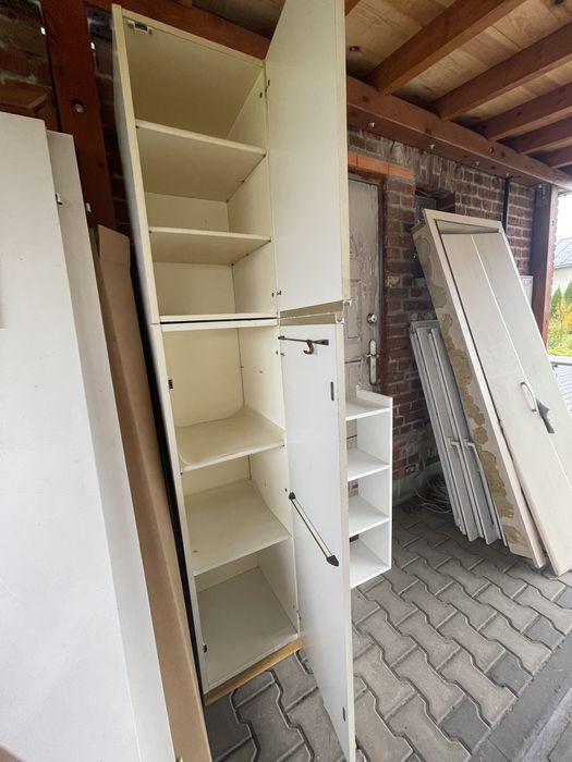 Szafka stojaca z nadstawką z czasów PRL