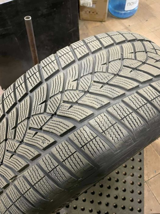 Диски_Dodge_Challenger/Charger/Magnum_Chrysler_300c_SRT8_R18