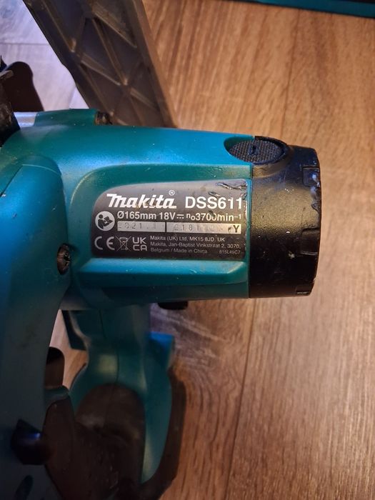 Акумуляторна дискова пила Makita DSS 611
