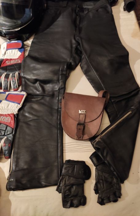 Capacetes /luvas /Fatos Moto