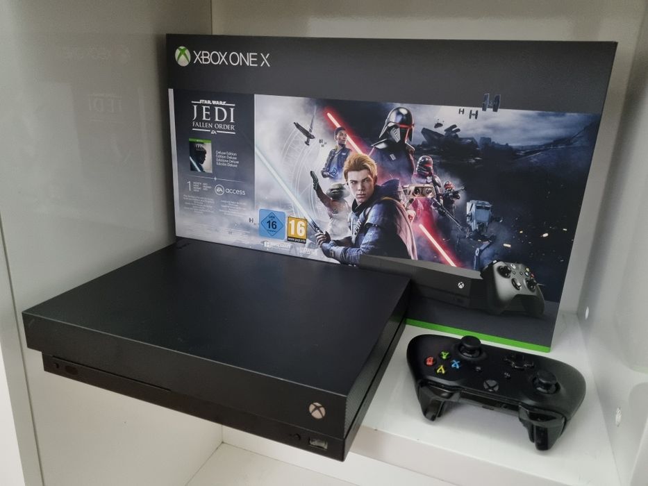 Xbox one X como nova