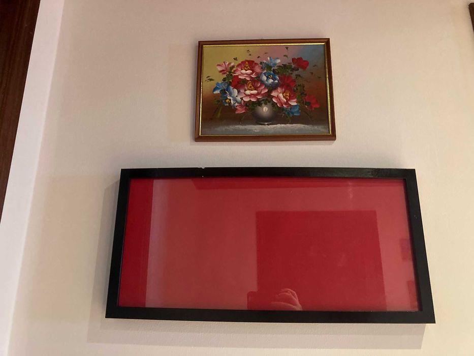 Moldura Preta com Fundo Vermelho64740211300353120