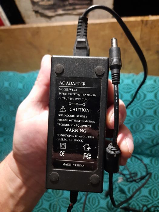 Блоки живлення до моніторів,ноутбуків та інших пристроїв