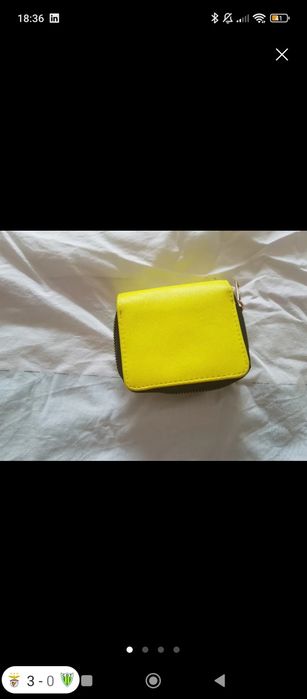 Carteira amarelo fluorescente com muitas divisões óptimo estado