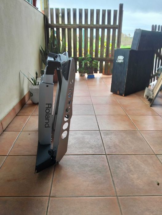 Suporte de teclado ROLAND