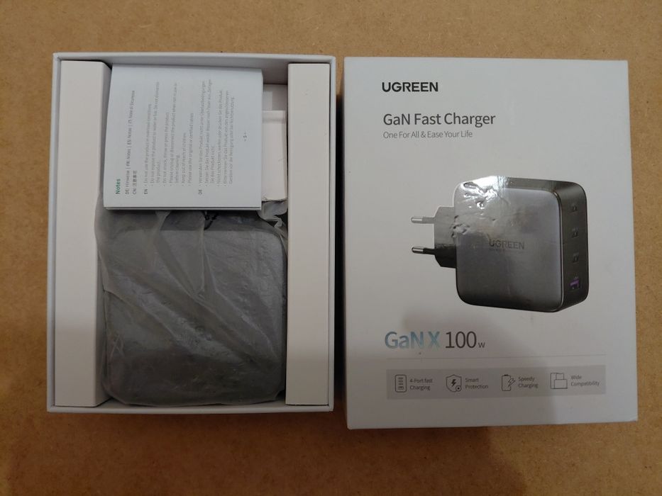 Зарядний пристрій Ugreen 4xUSB 100W (3xUSB-C+USB-A) Gan Tech Fast GAN
