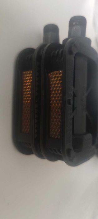 Pedały szosowe kpl.L+P,plastik,antypoślizgowe,7x11x2cm,czarne,odblask