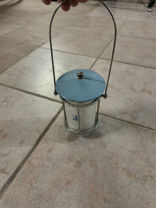 Lanterna a gás para campismo