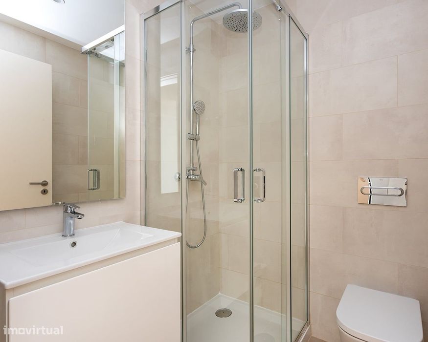 Apartamento T3 Duplex

3-bedroom duplex apartment