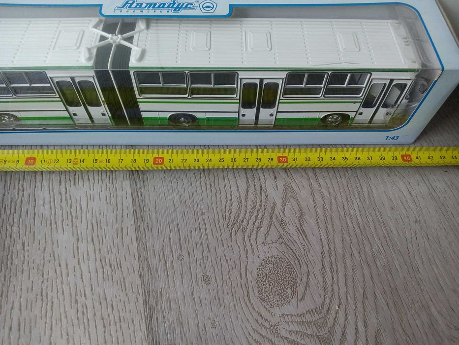 Model autobusu Ikarus 280