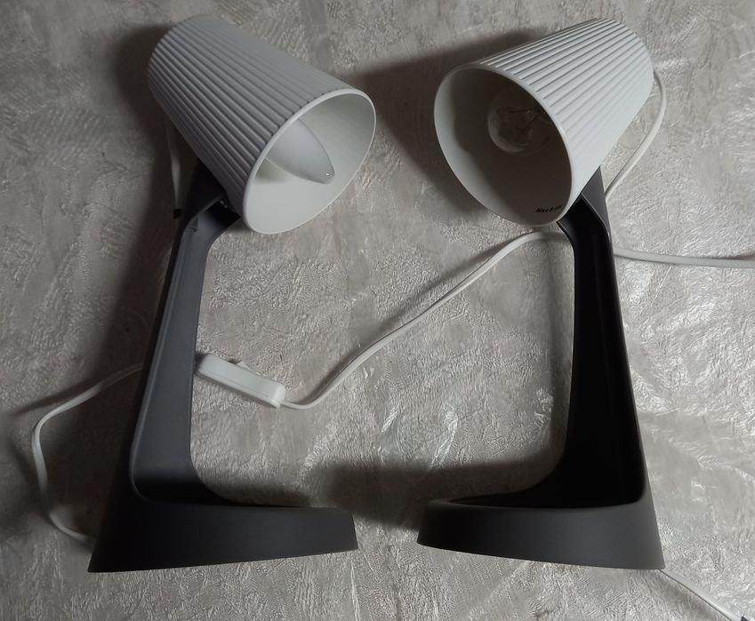 Candeeiro de cabeceira IKEA